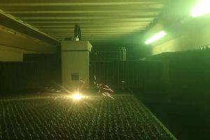 激光切割不銹鋼能否實(shí)現(xiàn)帶膜加工，【恒宇泰金屬】全都不是問題