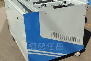 鈑金上百葉窗怎么加工的？【恒宇泰金屬】通風(fēng)散熱采用數(shù)控沖床加工